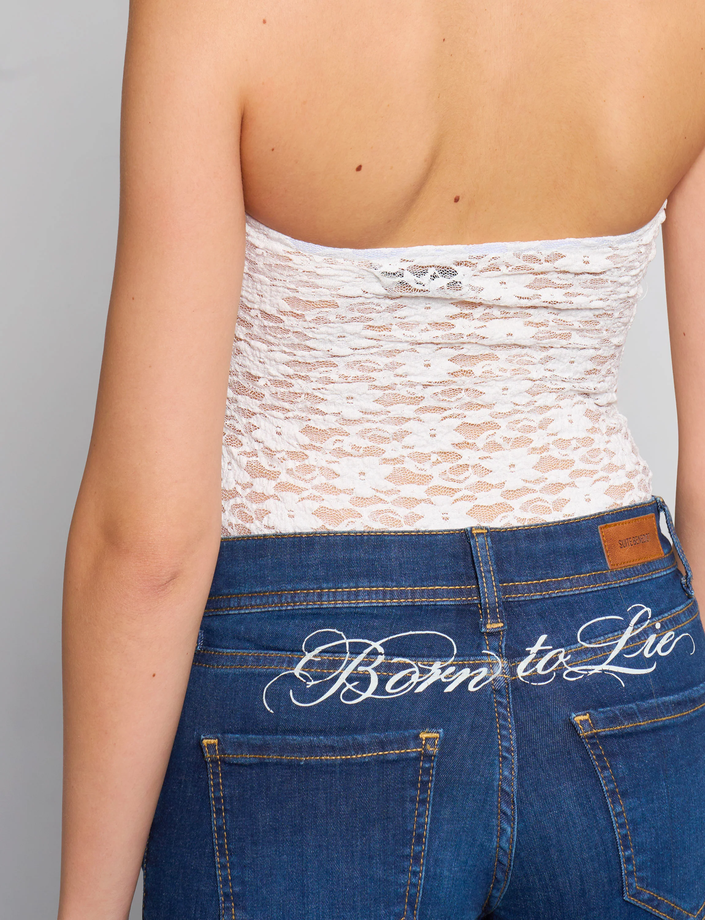 Body bianco a fascia in pizzo - Image 2