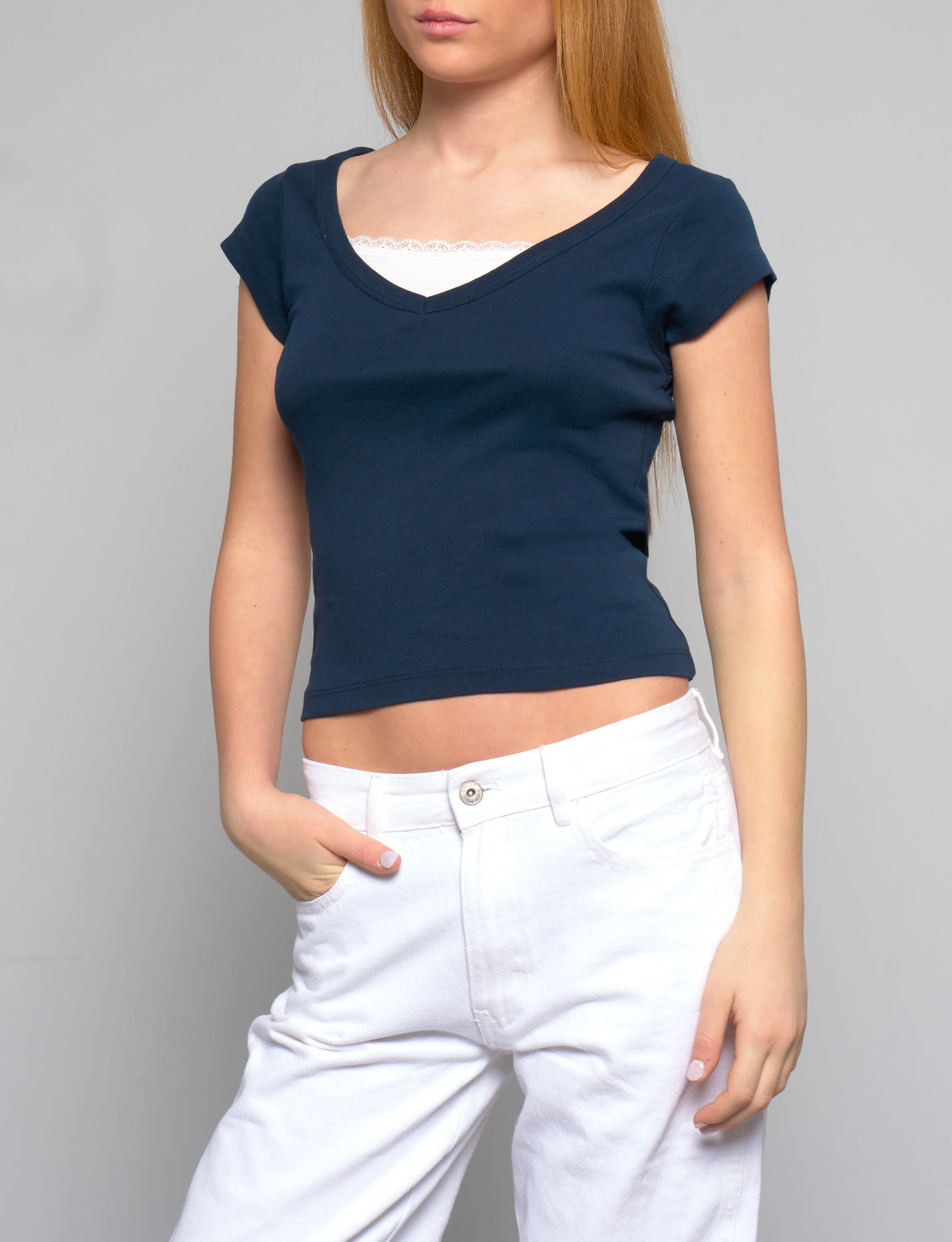 Top blu navy doppio strato con pizzo